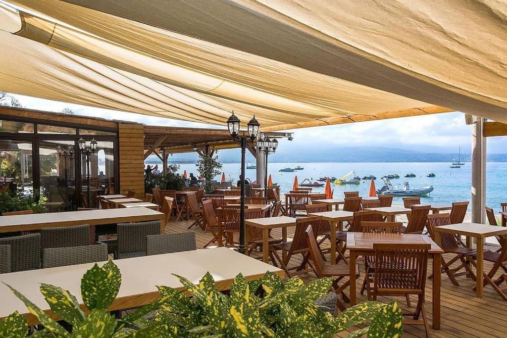 Parking Gratuit Grande Terrasse Proche Centre Ville Ajaccio  Exterior photo